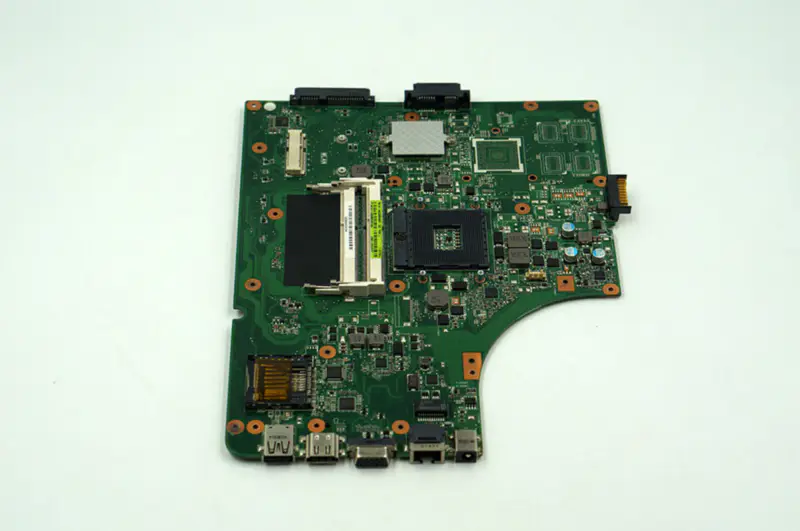 Asus X53E -emolevy