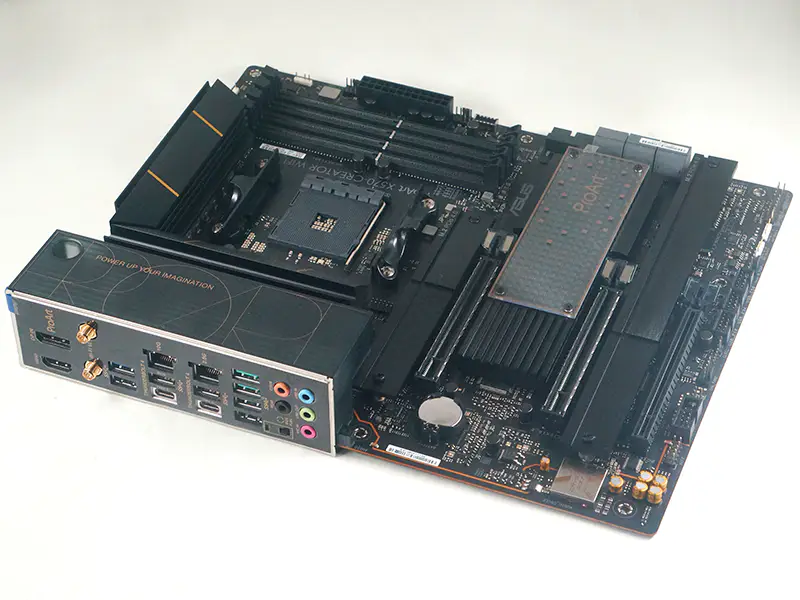 Asus ProArt X570-CREATOR WIFI -emolevy Asus ProArt X570-CREATOR WIFI -emolevy