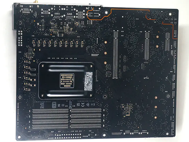 Asus ProArt X570-CREATOR WIFI -emolevy Asus ProArt X570-CREATOR WIFI -emolevy