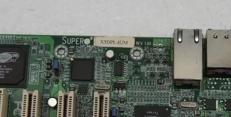 SuperMicro X5DPL-IGM Socket 604 -työasemaemolevy