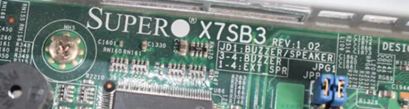SuperMicro X7SB3 REV 1.02 -palvelinemolevy