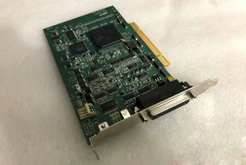 Matrox METEOR2-MC/4* Y751-04 REV.A -teollisuusemolevy (Y751-04 REV.A)