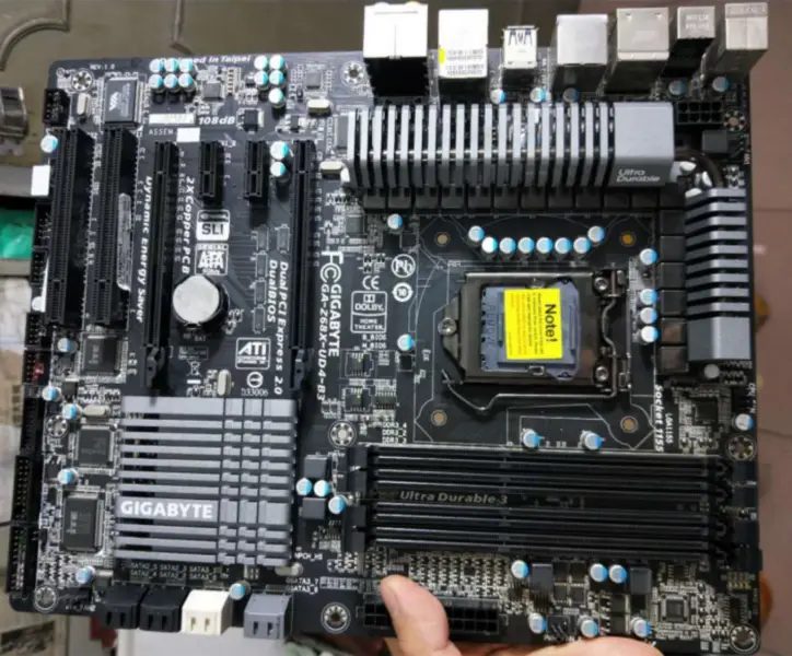 Gigabyte GA-Z68XP-UD4-B3 Emolevy Z68XP-UD4 Z68 LGA 1155 i3 i5 i7 DDR3 32G SATA3 USB3.0 ATX