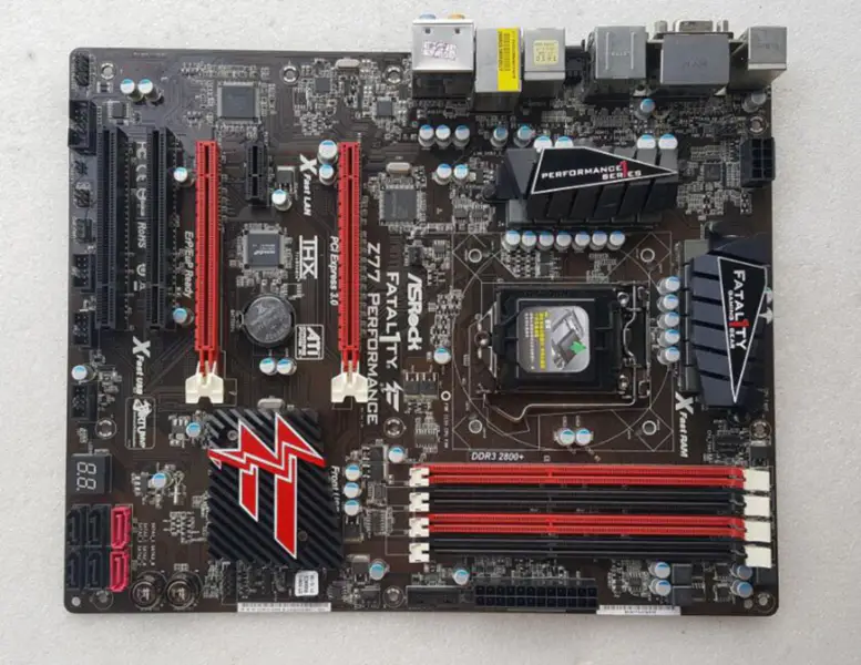 ASROCK Z77 PERFORMANCE -emolevy