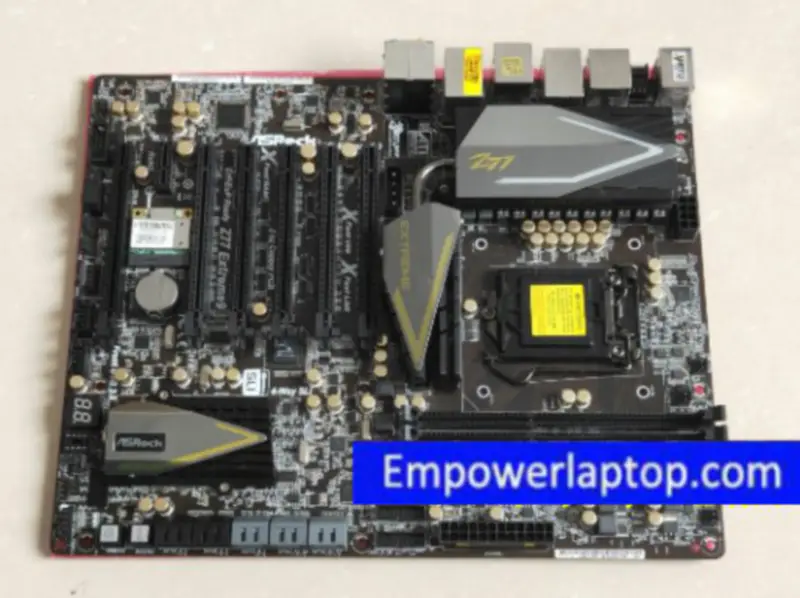 Asrock Z77 Extreme9 -emolevy