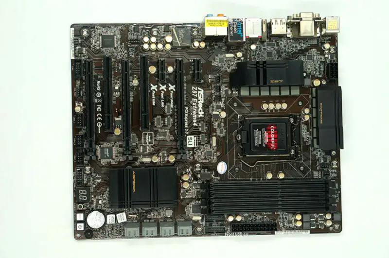 ASROCK Z87 Extreme 4 -emolevy LGA1150 DDR3 32G ATX