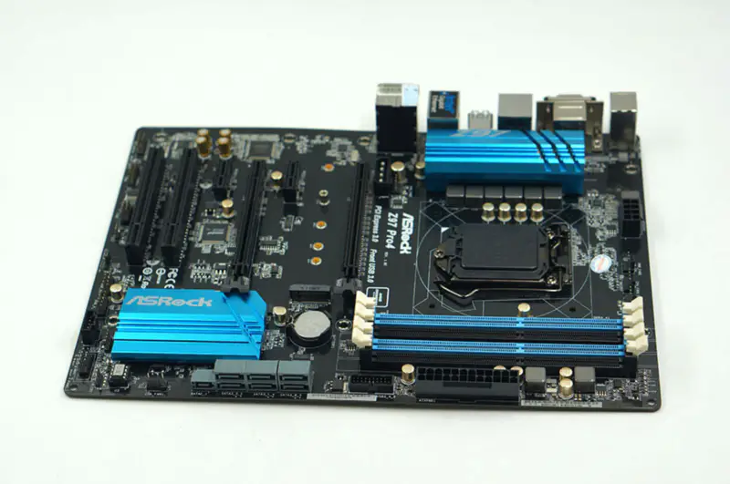 Asrock Z97 Pro4 emolevy Z97 DDR3 LGA1150 Asrock Z97 Pro4 emolevy Z97 DDR3 LGA1150