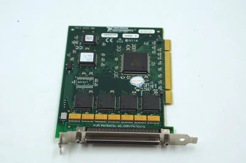 NI PCI-DIO-96 96-bittinen rinnakkainen digitaalinen I/O PCI-korttilevy