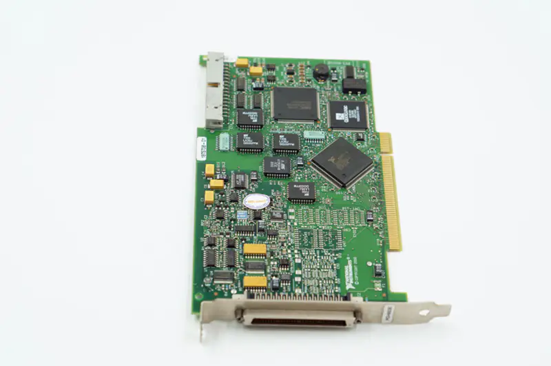 NI PCI-6023E DAQ-kortti